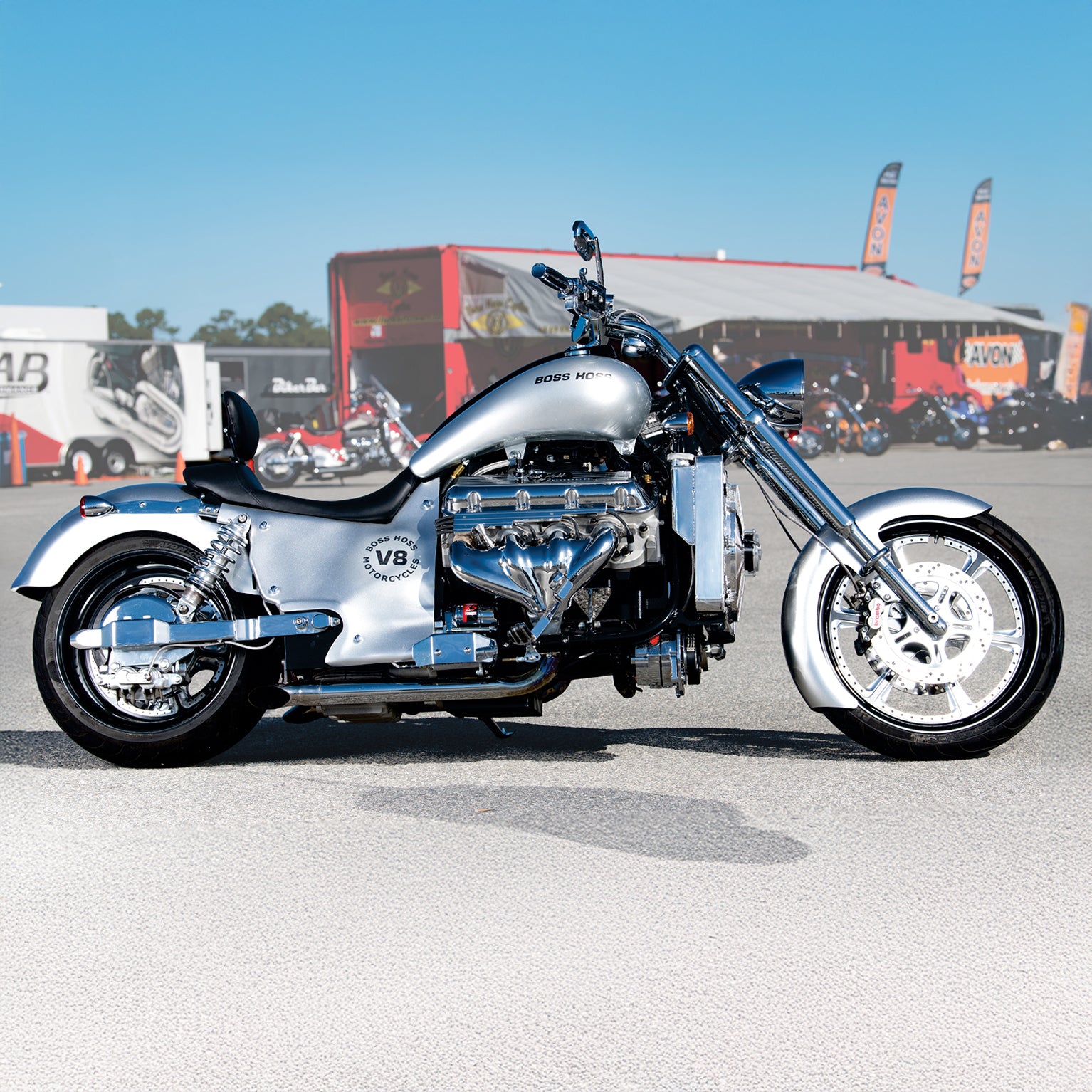 Boss Hoss V8 μοτοσυκλέτα με μεγάλο οκτακύλινδρο κινητήρα