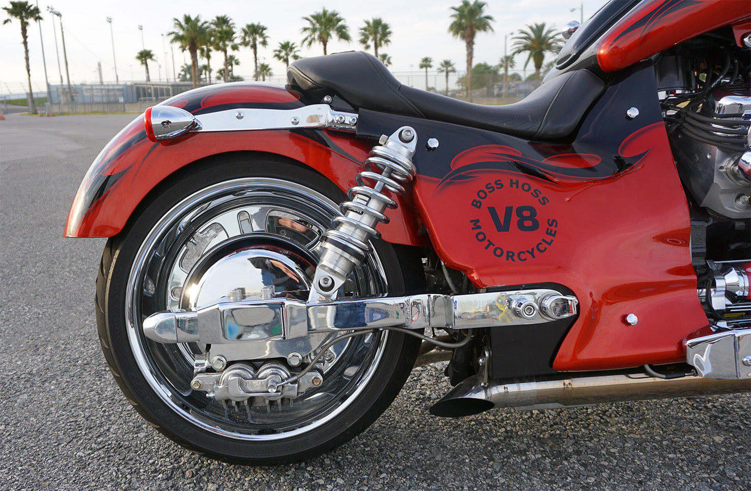 Le logo Boss Hoss V8 MotorCycle