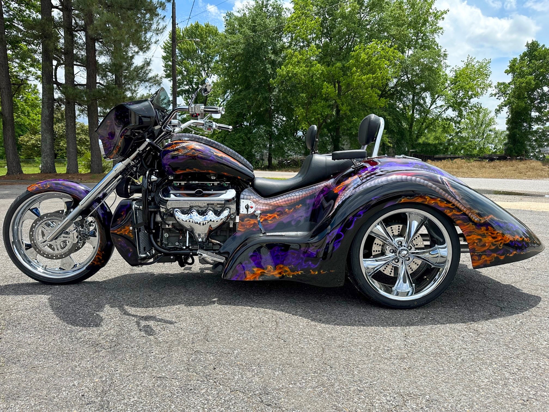 2023 LS445 Boss Hoss Gangsta trike