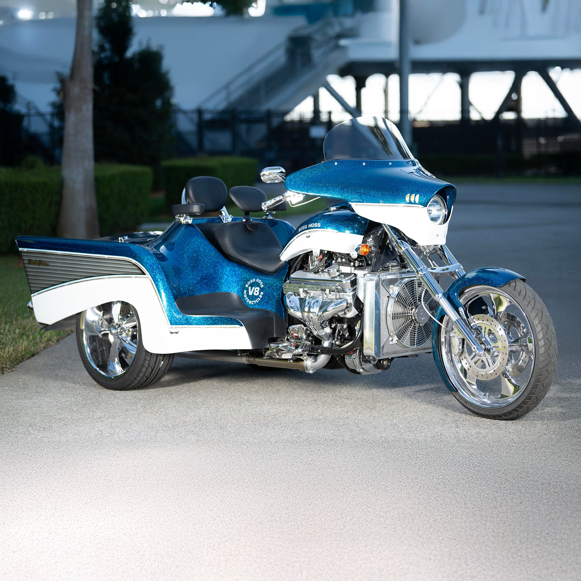 ドリ―ㇺパスク 2021 383 Blue '57 Chevy Trike – Boss Hoss Store